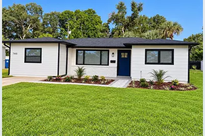 745 63rd Avenue S, Saint Petersburg, FL 33705 - Photo 1