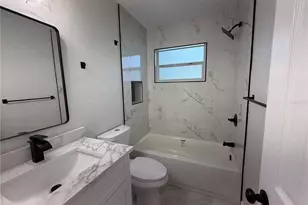 745 63rd Ave S, Saint Petersburg, FL 33705 - Photo 8