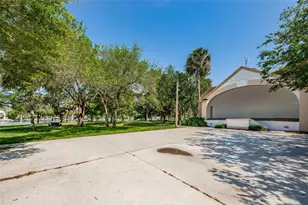 93 Rachel Dr, Tarpon Springs, FL 34689 - Photo 52
