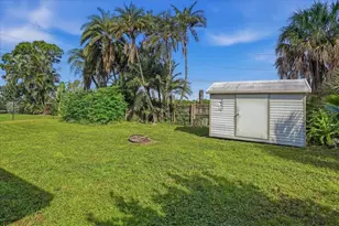 402 Orchid Ln, Palm Harbor, FL 34683 - Photo 22