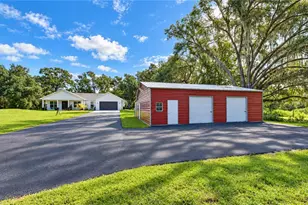 5746 Frontier Dr, Zephyrhills, FL 33540 - Photo 58
