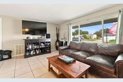 12120 81st Avenue, Seminole, FL 33772 - Photo 8