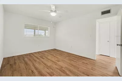 11201 80th Avenue #209, Seminole, FL 33772 - Photo 24