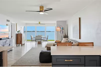280 126th Avenue #104, Treasure Island, FL 33706 - Photo 4