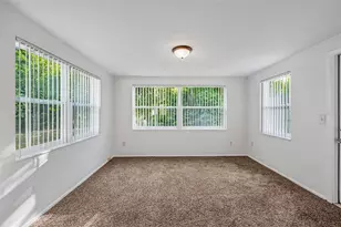 3350 Wiltshire Dr, Holiday, FL 34691 - Photo 12