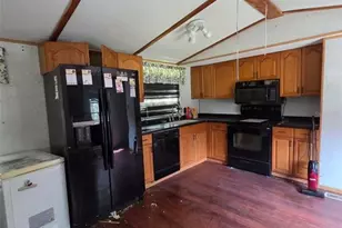 3468 Jodi W Dr, Dade City, FL 33523 - Photo 12