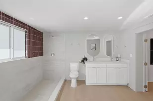 1962 15th Ave S, Saint Petersburg, FL 33712 - Photo 18