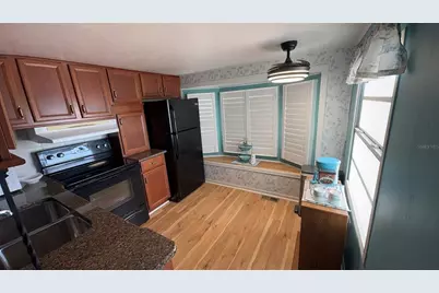 4851 W Gandy Boulevard #B7L43, Tampa, FL 33611 - Photo 10