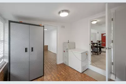 3705 W Tyson Avenue, Tampa, FL 33611 - Photo 18