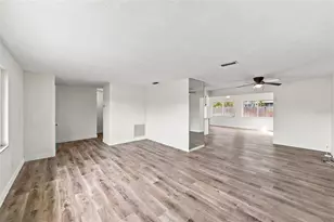 13823 Wildwood Dr, Largo, FL 33774 - Photo 2