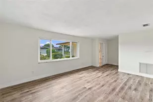 13823 Wildwood Dr, Largo, FL 33774 - Photo 10