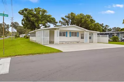 4722 Autumn Palm Drive, Zephyrhills, FL 33542 - Photo 2