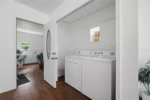 4722 Autumn Palm Dr, Zephyrhills, FL 33542 - Photo 24