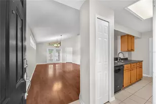 4002 Levonshire Pl, Valrico, FL 33596 - Photo 2