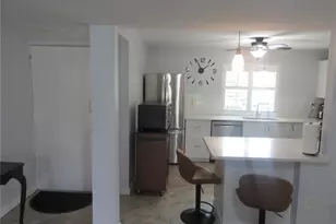 875 S Village Dr N, Saint Petersburg, FL 33716 - Photo 12