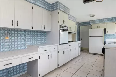 4330 20th Avenue N, Saint Petersburg, FL 33713 - Photo 8