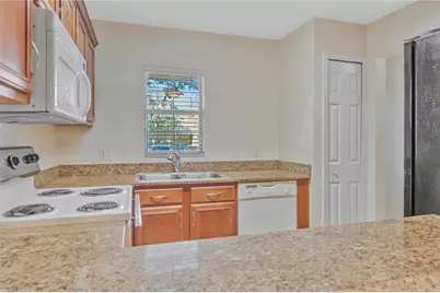 233 Penmark Stone Place, Valrico, FL 33594 - Photo 6