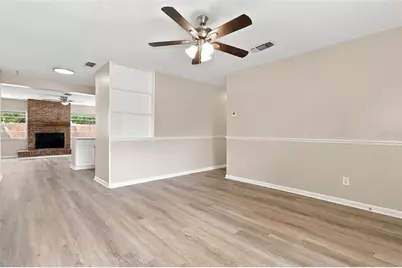 4218 Empire Place, Tampa, FL 33610 - Photo 6