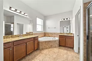 3720 Gerrads Cross Ct, Land O Lakes, FL 34638 - Photo 12