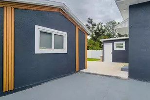 2711 W Cordelia St, Tampa, FL 33607 - Photo 36