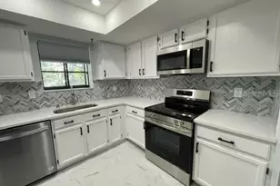 1609 Hammock Pine Blvd, Clearwater, FL 33761 - Photo 10