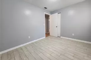 4637 Harbor View Dr, Jacksonville, FL 32208 - Photo 6