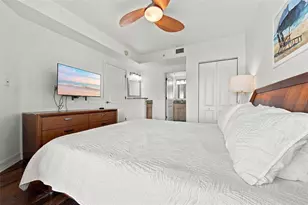 11605 Gulf Blvd, Treasure Island, FL 33706 - Photo 34