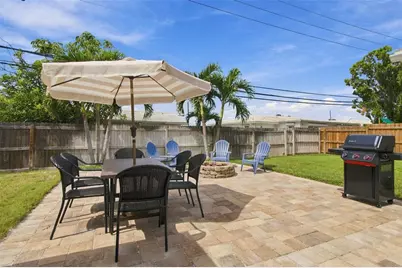 8830 140th Street N, Seminole, FL 33776 - Photo 44