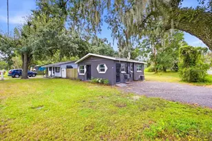 1009 W Washington St, Plant City, FL 33563 - Photo 14