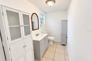 904 Two House Ln, Brandon, FL 33510 - Photo 8