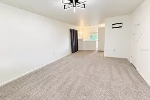 904 Two House Ln, Brandon, FL 33510 - Photo 10