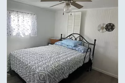 6580 Seminole Boulevard #204, Seminole, FL 33772 - Photo 10