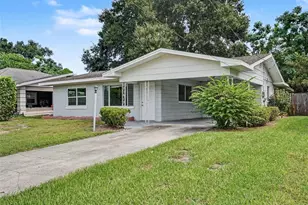 624 Lake Elizabeth Dr, Winter Haven, FL 33884 - Photo 1