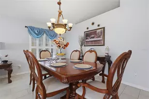 12402 Tree Pointe Ct, Riverview, FL 33578 - Photo 6