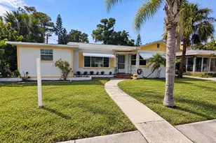 2907 49th St S, Gulfport, FL 33707 - Photo 1