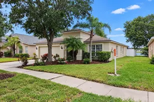 2348 Roanoke Springs Dr, Ruskin, FL 33570 - Photo 42