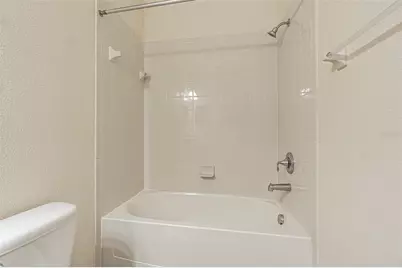 907 Peregrine Hill Place, Ruskin, FL 33570 - Photo 8