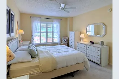 4900 Brittany Drive S #805, Saint Petersburg, FL 33715 - Photo 10
