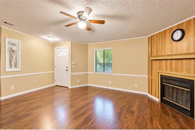 1215 E 149th Avenue, Lutz, FL 33549 - Photo 8