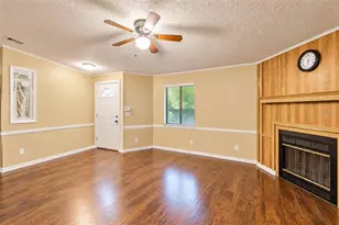1215 E 149th Ave, Lutz, FL 33549 - Photo 8