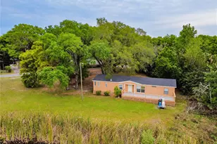 1215 E 149th Ave, Lutz, FL 33549 - Photo 1