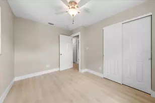 14756 Mockingbird Ln E, Clearwater, FL 33760 - Photo 26