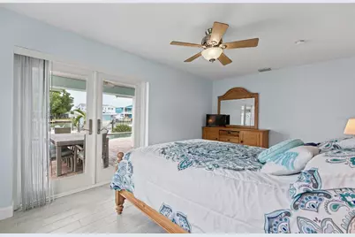 544 Lillian Drive, Madeira Beach, FL 33708 - Photo 58