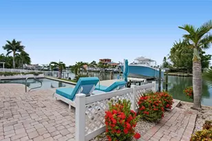 544 Lillian Dr, Madeira Beach, FL 33708 - Photo 20