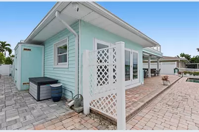 544 Lillian Drive, Madeira Beach, FL 33708 - Photo 8