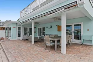 544 Lillian Dr, Madeira Beach, FL 33708 - Photo 6