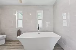 544 Lillian Dr, Madeira Beach, FL 33708 - Photo 50