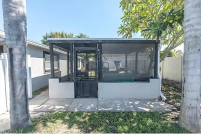 1951 Taylor Lake Circle, Seminole, FL 33778 - Photo 26