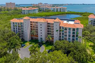 4750 Dolphin Cay Ln S, Saint Petersburg, FL 33711 - Photo 1