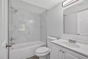 876 116th Ave N, Saint Petersburg, FL 33716 - Photo 18